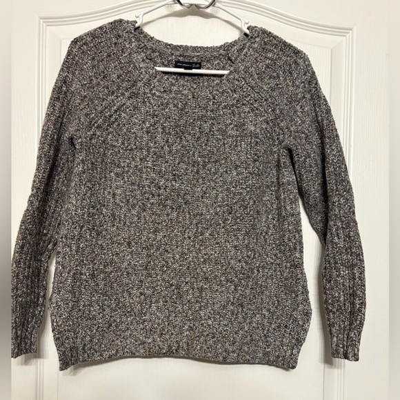 American Eagle Outfitters Sweaters - American Eagle Outfitters Gray Knit Sweater